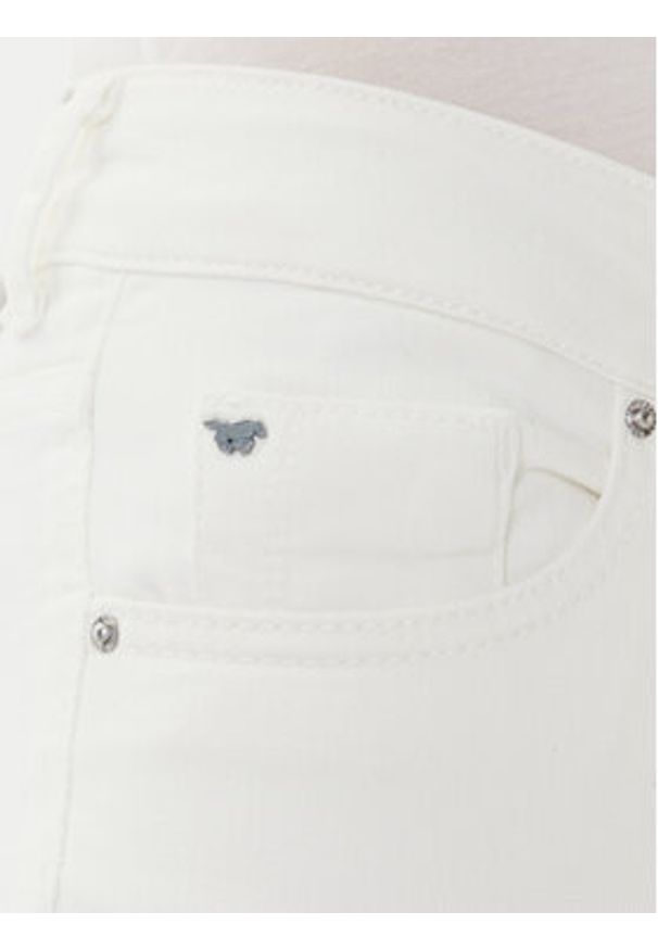 Mustang Jeansy Shelby 1016183 Biały Skinny Fit. Kolor: biały