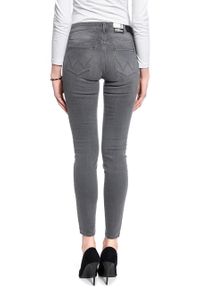 Wrangler - SPODNIE DAMSKIE WRANGLER SKINNY SKY GREY W28KKS74H 112128299 #10