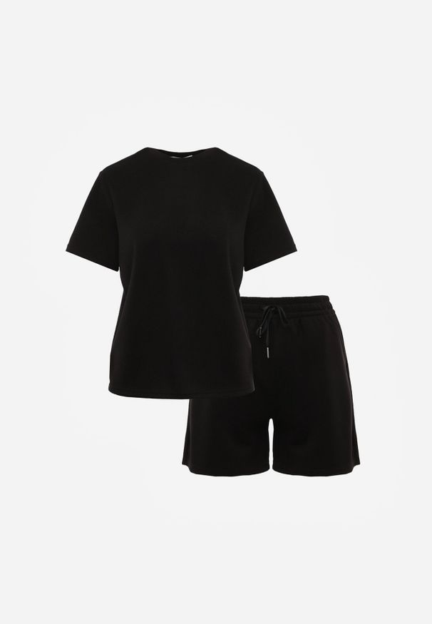 Born2be - Czarny Letni Komplet z Bawełny i Wiskozy T-shirt i Szorty Celinai. Kolor: czarny. Materiał: wiskoza, bawełna