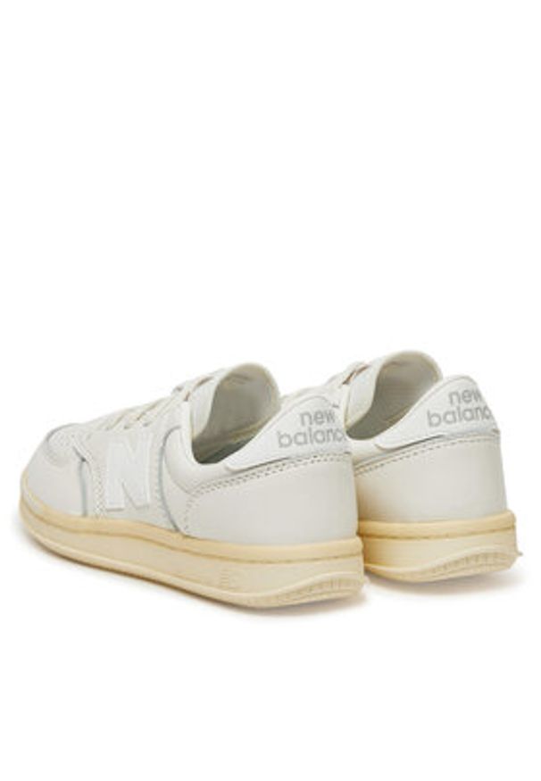 New Balance Sneakersy CT500WL Beżowy. Kolor: beżowy. Materiał: skóra