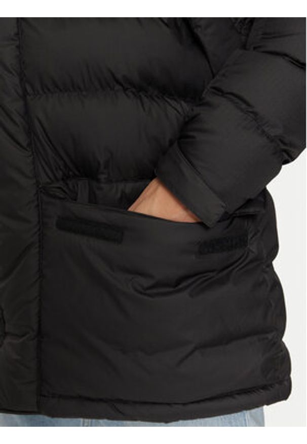 The North Face Kurtka zimowa Limbara NF0A89G3 Czarny Regular Fit. Kolor: czarny. Materiał: syntetyk. Sezon: zima