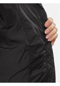 Tommy Jeans Kurtka puchowa DW0DW15963 Czarny Regular Fit. Kolor: czarny. Materiał: syntetyk