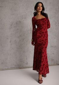 Renee - Czerwona Sukienka VICES Bodycon z Siateczki Ozdobionej Wzorem w Kwiaty Rivita. Okazja: na studniówkę, na imprezę. Typ kołnierza: dekolt kwadratowy. Kolor: czerwony. Wzór: aplikacja, kwiaty. Typ sukienki: bodycon. Styl: elegancki #6