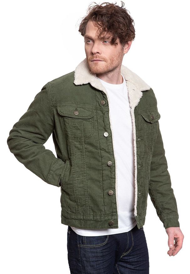 Lee - KURTKA ZIMOWA LEE SHERPA JACKET OLIVE GREEN L87AQM25. Materiał: sztruks, bawełna, materiał, jeans. Wzór: nadruk, jednolity, kolorowy. Sezon: zima. Styl: vintage, klasyczny, elegancki, sportowy