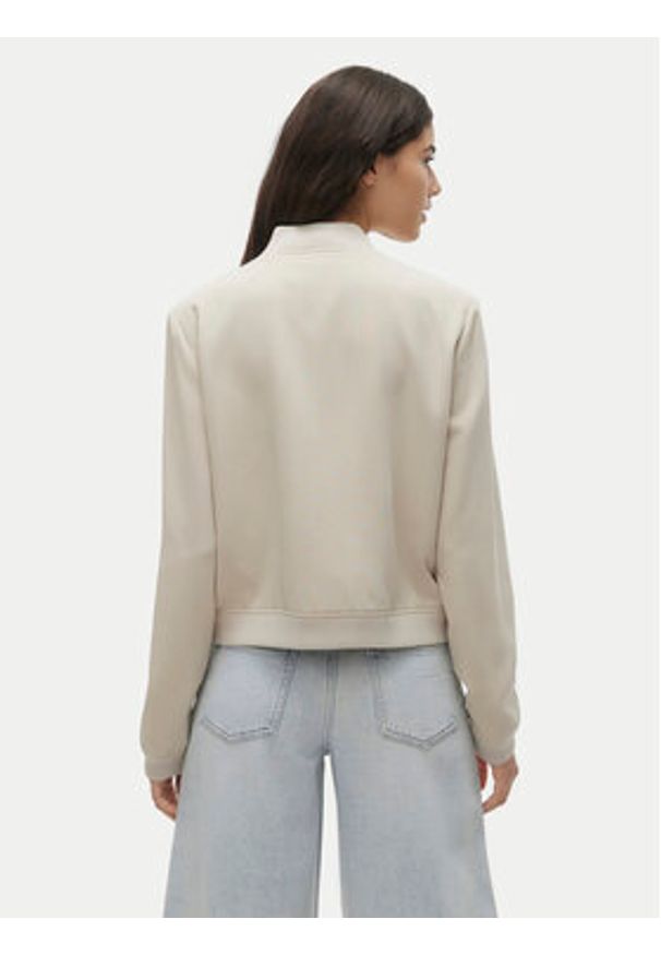 Vero Moda Kurtka bomber Amala 10307303 Beżowy Regular Fit. Kolor: beżowy. Materiał: syntetyk