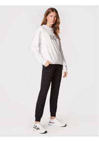 EA7 Emporio Armani Dres 6LTV60 TJEAZ 22BA Biały Regular Fit. Kolor: biały. Materiał: dresówka, bawełna
