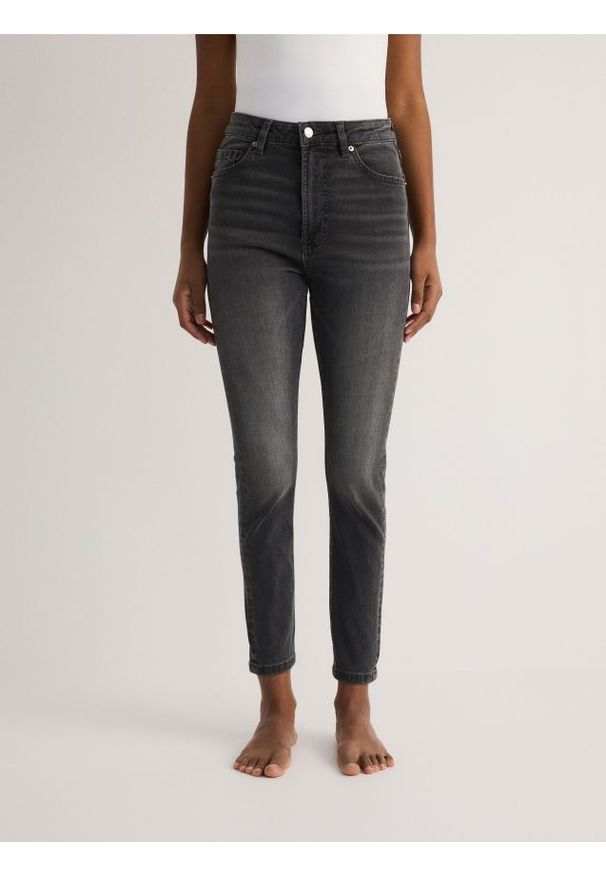 Reserved - Jeansy slim fit mid rise - jasnoszary. Kolor: szary