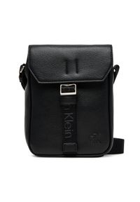Calvin Klein Saszetka Cargo Flap Reporter LV04D3131G Czarny. Kolor: czarny. Materiał: skóra
