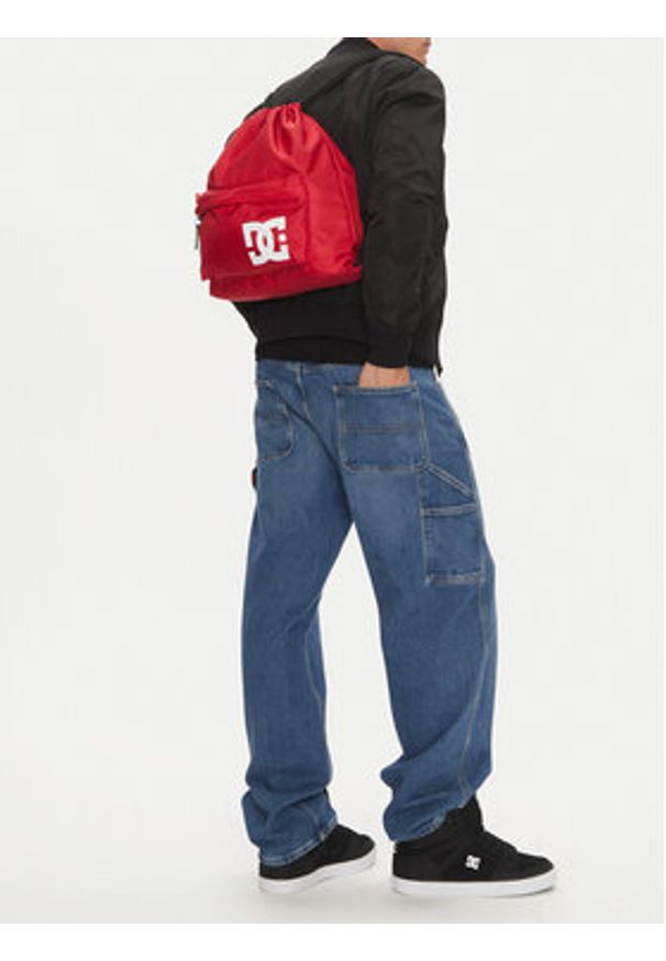 DC Shoes Worek DCI-P-004-07 Czerwony. Kolor: czerwony. Materiał: materiał