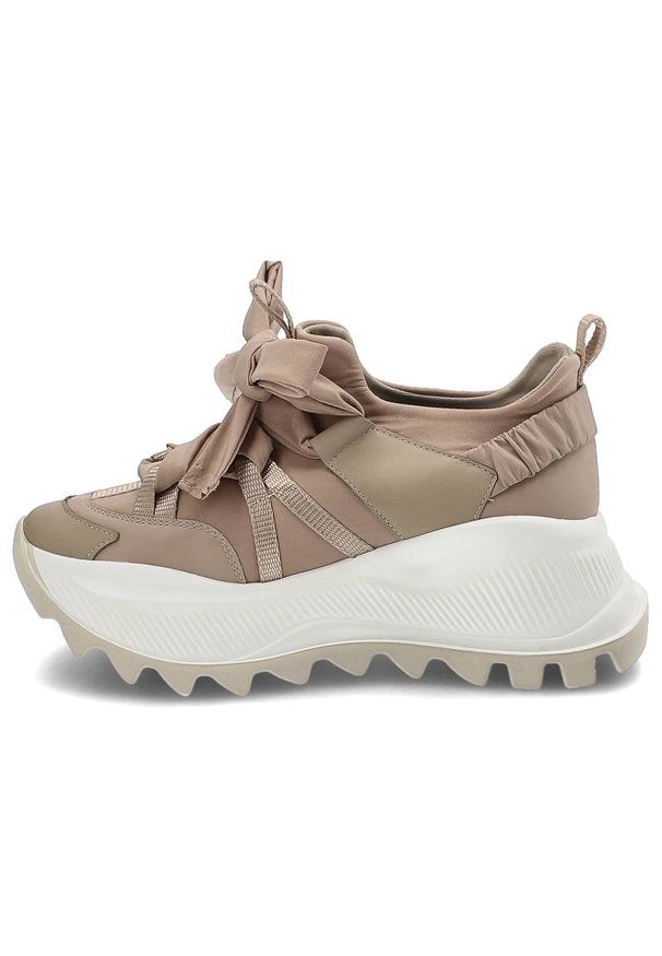 Beżowe Sneakersy Carinii Modne Buty Damskie. Okazja: na co dzień. Kolor: beżowy. Materiał: materiał, skóra. Szerokość cholewki: normalna. Obcas: na obcasie. Styl: casual. Wysokość obcasa: średni