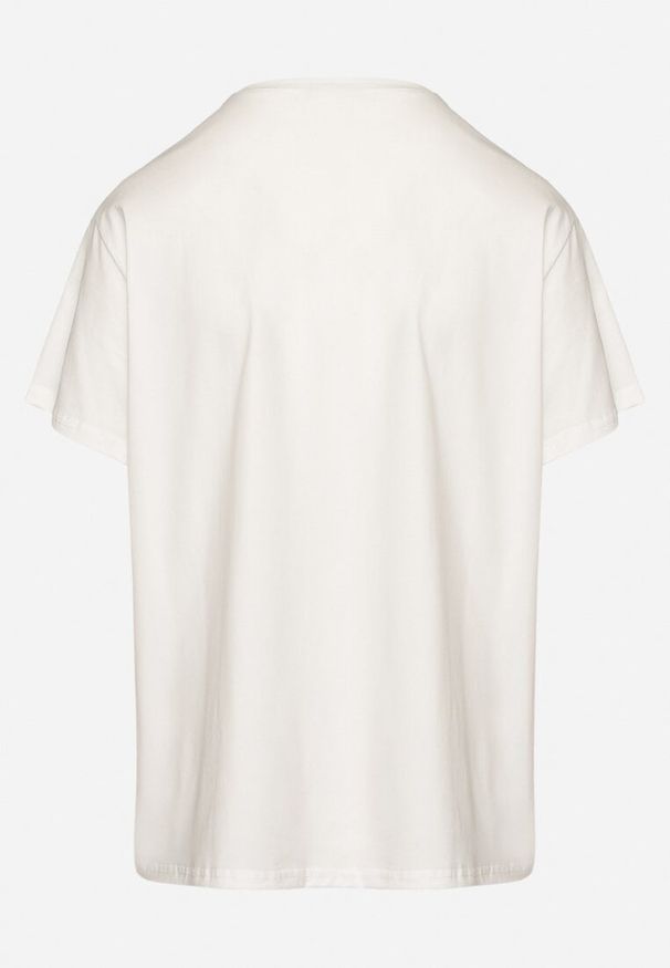 Born2be - Biały T-shirt Bawełniany z Napisem i Perełkami Nalinor. Okazja: na co dzień. Kolor: biały. Materiał: bawełna. Wzór: napisy. Styl: casual, elegancki