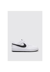 Buty do chodzenia dla dzieci Nike DV5457104. Kolor: biały. Materiał: materiał, syntetyk. Szerokość cholewki: normalna. Sport: turystyka piesza