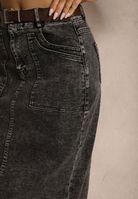 Renee - Czarna Ołówkowa Spódnica Jeansowa z Dodatkowym Paskiem z Klamrą Malirae. Okazja: na co dzień. Kolor: czarny. Materiał: jeans. Styl: klasyczny, casual, elegancki