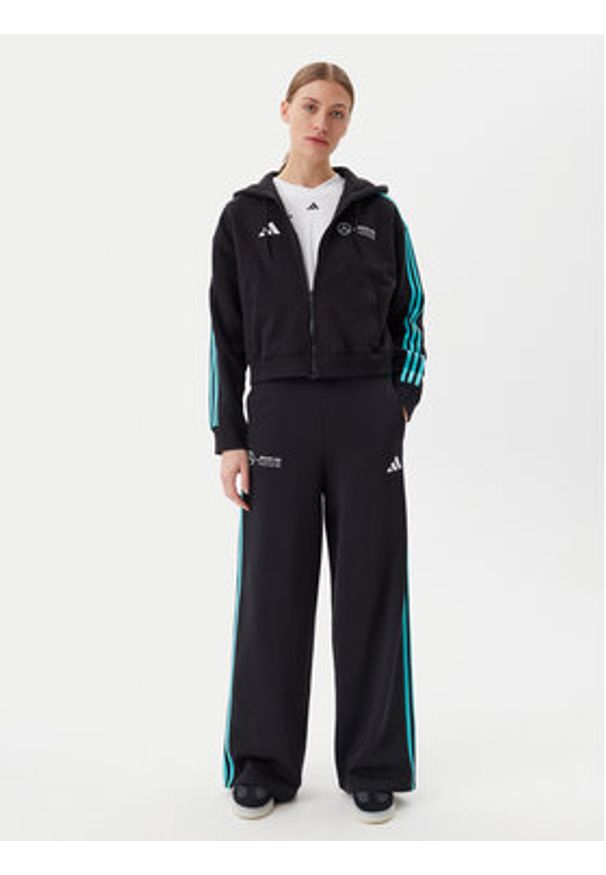 Adidas - adidas Spodnie dresowe Mercedes - AMG Petronas Formula One Team DNA JV5432 Czarny Regular Fit. Kolor: czarny. Materiał: bawełna