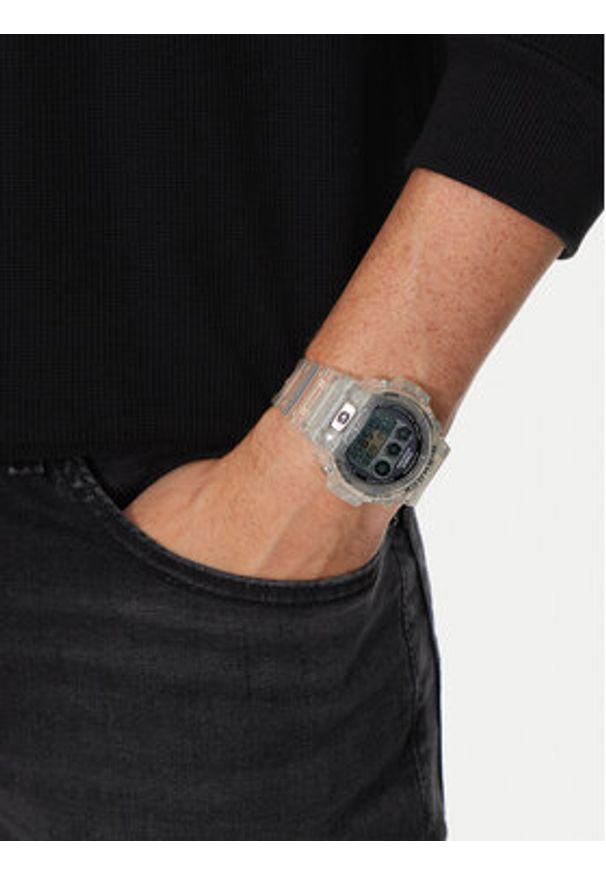 G-Shock Zegarek 40th Anniversary Clear Remix DW-6940RX-7ER Przezroczysty. Materiał: syntetyk