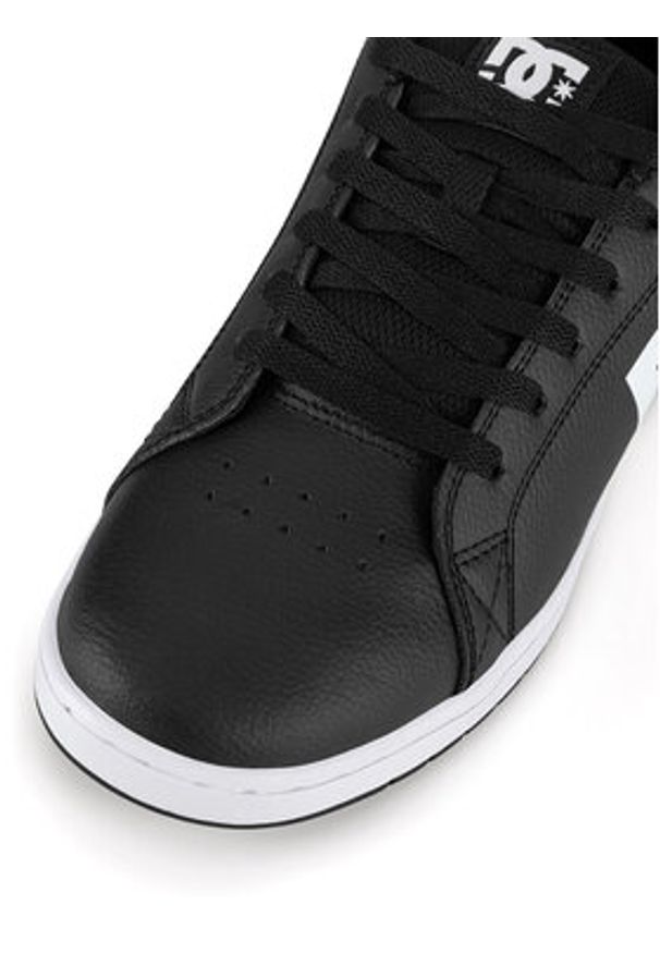 DC Shoes Sneakersy GAVELER SN ADYS100574-BKW Czarny. Kolor: czarny. Materiał: skóra