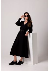 MOE - Długa Sukienka z Podwójnym Dekoltem V - Czarna. Kolor: czarny. Materiał: elastan, bawełna. Długość: maxi