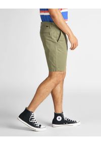 Lee - LEE SLIM CHINO SHORT MĘSKIE SZORTY MATERIAŁOWE L73HLA82. Materiał: materiał