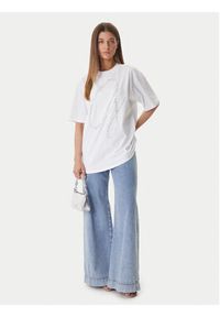 Guess T-Shirt W6GI39 K3478 Biały Regular Fit. Kolor: biały. Materiał: bawełna #2