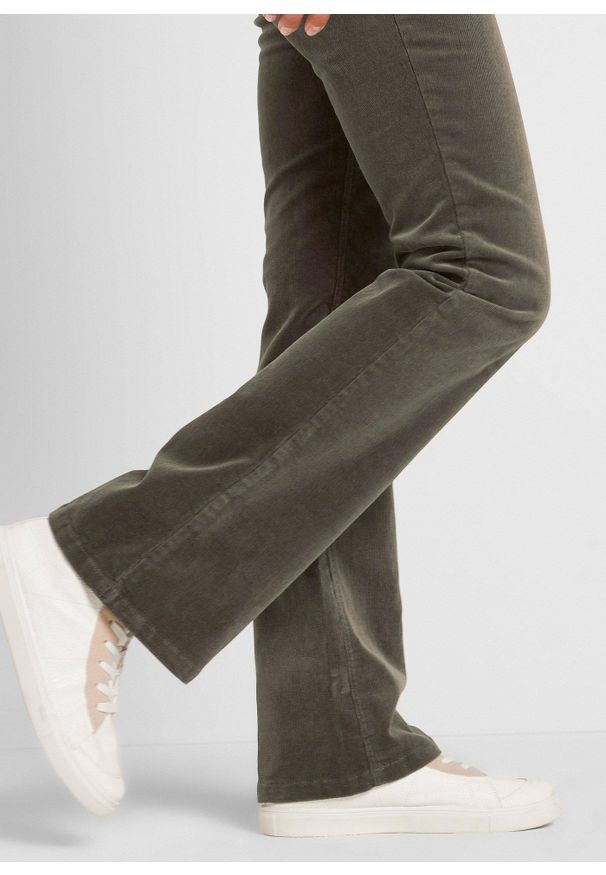 bonprix - Spodnie sztruksowe ze stretchem o kroju bootcut. Kolor: zielony. Materiał: sztruks