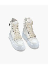 Inuikii - INUIKII MATILDA CANVAS HIGH Sneakersy damskie. Okazja: na co dzień, na spacer. Wysokość cholewki: przed kolano. Kolor: biały. Materiał: guma, materiał. Szerokość cholewki: normalna. Sezon: lato. Sport: turystyka piesza #3