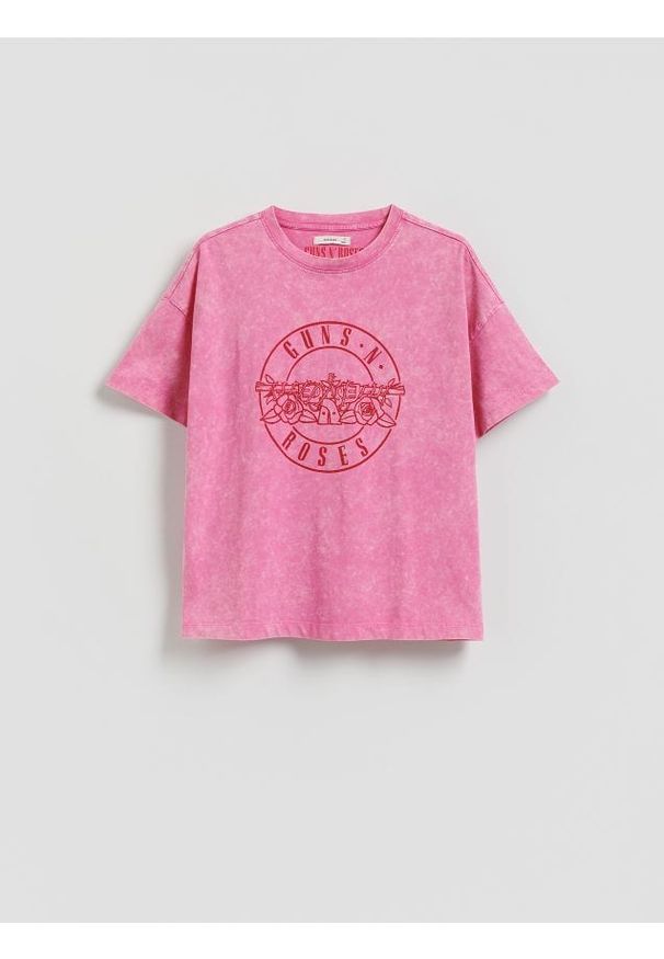 Reserved - T-shirt z nadrukiem Guns N' Roses - różowy. Kolor: różowy. Materiał: dzianina, bawełna. Wzór: nadruk
