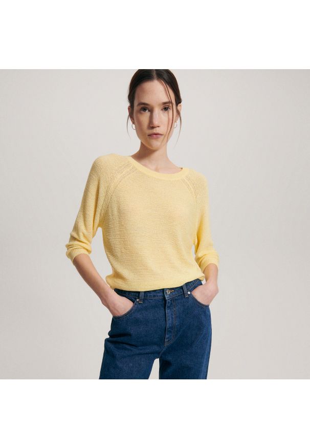 Reserved - Dzianinowy sweter - Żółty. Kolor: żółty. Materiał: dzianina
