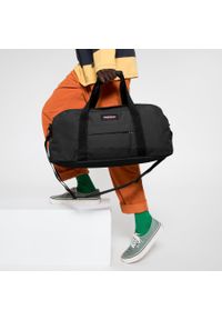 Torba podróżna Eastpak Stand Plus. Kolor: czarny. Styl: casual #1