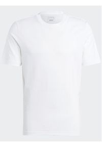 Adidas - adidas T-Shirt II3478 Biały Regular Fit. Kolor: biały. Materiał: bawełna