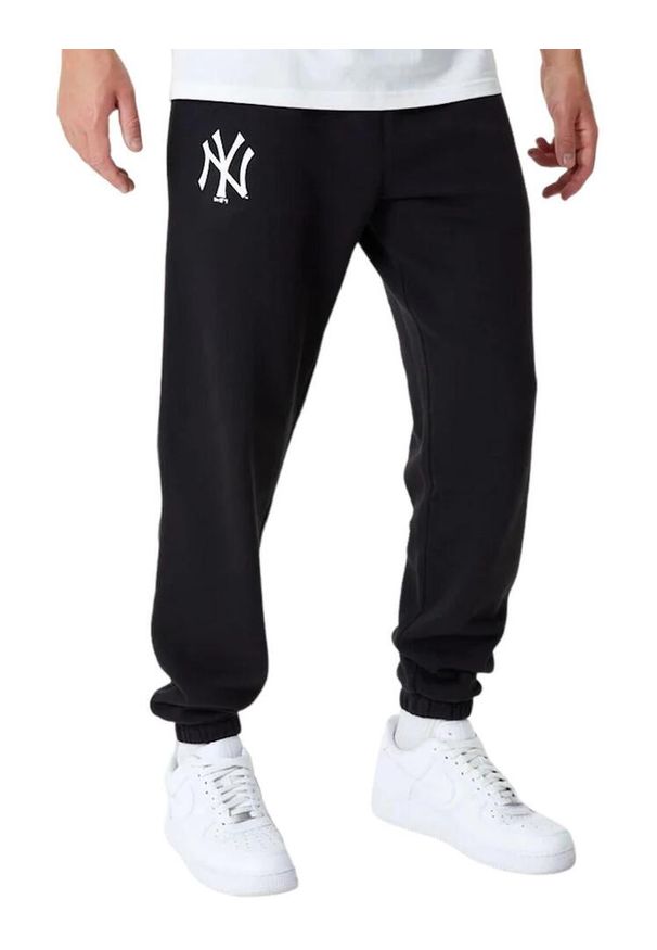 Spodnie męskie New Era MLB Essentls Jogger New York Yankees. Kolor: czarny. Materiał: dresówka