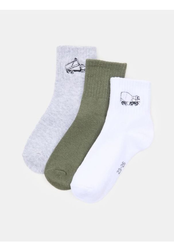 Sinsay - Prążkowane skarpetki 3 pack - wielobarwny. Materiał: prążkowany