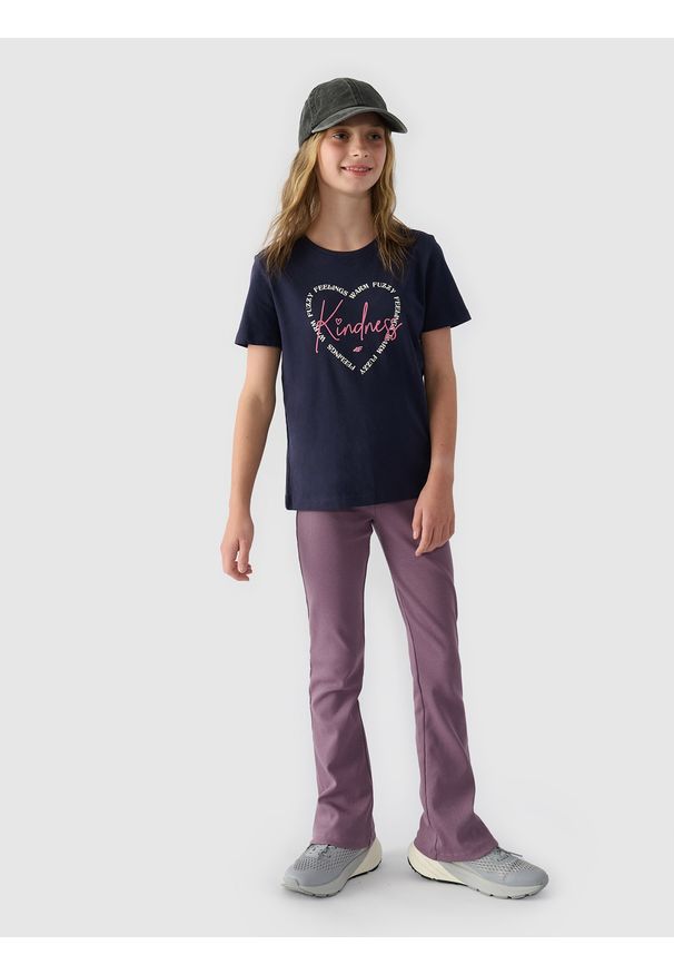 4f - 4F T-shirt z nadrukiem dziewczęcy - granatowy 146 (10-11 lat). Okazja: na co dzień. Kolor: niebieski. Materiał: bawełna, jersey, dzianina. Długość rękawa: krótki rękaw. Długość: krótkie. Wzór: nadruk. Sezon: lato. Styl: sportowy, klasyczny, casual
