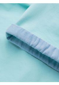 Ombre Clothing - Męskie szorty chinosy z kontrastowym podwinięciem – turkusowe V4 - Rozmiar: M. Okazja: na imprezę, do pracy, na co dzień. Kolor: turkusowy. Materiał: tkanina, elastan, bawełna. Długość: krótkie. Wzór: kolorowy. Sezon: lato. Styl: wakacyjny, casual #4