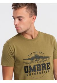 Ombre Clothing - T-shirt męski bawełniany z printem militarnym - khaki V2 OM-TSPT-0164 - XXL. Kolor: brązowy. Materiał: bawełna. Długość rękawa: krótki rękaw. Długość: krótkie. Wzór: nadruk, moro. Styl: militarny