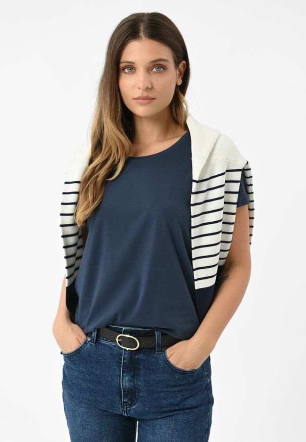 Volcano - Koszulka basic T-DIANA. Kolor: niebieski. Materiał: materiał. Długość rękawa: krótki rękaw. Długość: krótkie. Wzór: gładki. Styl: klasyczny