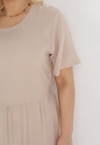 Born2be - Beżowa Rozkloszowana Sukienka Maxi Wiązana z Tyłu Zathia. Kolor: beżowy. Materiał: materiał. Wzór: ażurowy. Długość: maxi #5