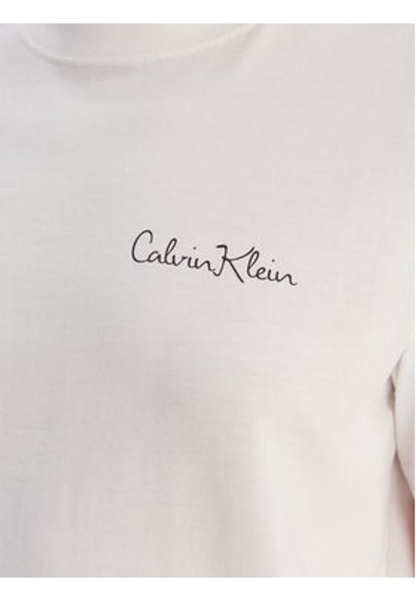 Calvin Klein T-Shirt Calvin Klein-Lv047E809G Yaa LV047E809G Biały Classic Fit. Kolor: biały. Materiał: bawełna