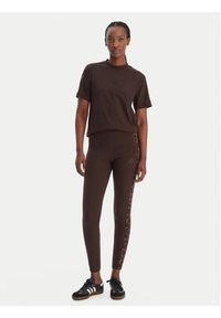 Adidas - adidas T-Shirt Seasonal Essentials Leopard Print KE8830 Brązowy Regular Fit. Kolor: brązowy. Materiał: bawełna. Wzór: nadruk #3