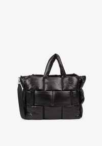 Born2be - Czarna Pikowana Torebka Shopperka z Efektem 3D Vamirre. Kolor: czarny. Materiał: pikowane. Styl: casual, elegancki