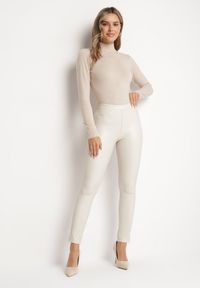 Born2be - Ciemnobeżowe Legginsy z Ekoskóry z Wysokim Stanem i Imitacją Kieszeni Merievia. Okazja: na co dzień. Stan: podwyższony. Kolor: beżowy. Sezon: zima. Styl: elegancki, casual, klasyczny #6