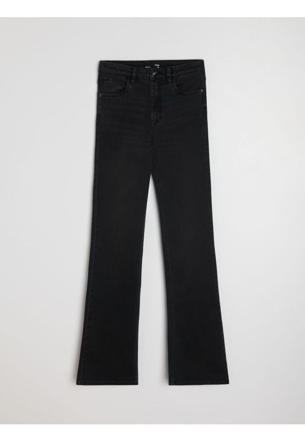 Sinsay - Jeansy flare mid waist - czarny. Kolor: czarny