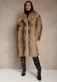 Renee - Brązowy Płaszcz Futerko o Prostym Kroju z Szerokim Kołnierzem Ezilana. Kolor: brązowy. Materiał: futro. Styl: elegancki #5