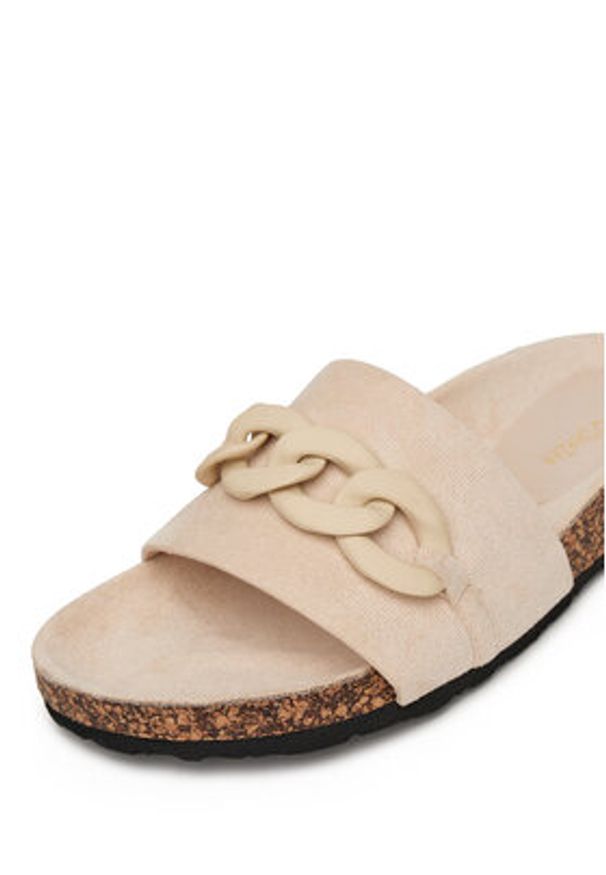 DeeZee Klapki S113 Beżowy. Kolor: beżowy. Materiał: materiał