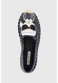 Karl Lagerfeld espadryle skórzane KAMINI kolor czarny. Nosek buta: okrągły. Kolor: czarny. Materiał: skóra