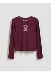 Reserved - Koszulka z haftem - mahoniowy. Kolor: brązowy. Materiał: bawełna, dzianina. Wzór: haft #1