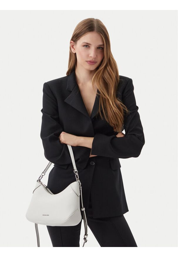 Michael Kors Torebka 32S6SJ6W8L Biały. Kolor: biały. Materiał: skórzane