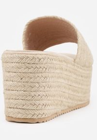 Born2be - Beżowe Klapki na Platformie ze Sznurka z Szerokim Paskiem i Odkrytym Noskiem Lillani. Kolor: beżowy. Obcas: na platformie #4