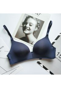 Intica - Biustonosz piankowy bez fiszbin z regulowanymi ramiączkami na co dzień Hattie. Kolor: niebieski. Materiał: materiał