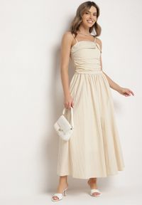 Born2be - Beżowa Wiskozowa Sukienka z Bawełną z Zakładką Atenavia. Okazja: na co dzień. Kolor: beżowy. Materiał: bawełna, wiskoza. Długość rękawa: na ramiączkach. Typ sukienki: proste. Styl: klasyczny, casual, elegancki #6