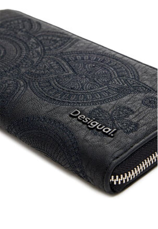 Desigual Duży Portfel Damski 25SAYP03 Czarny. Kolor: czarny. Materiał: skóra